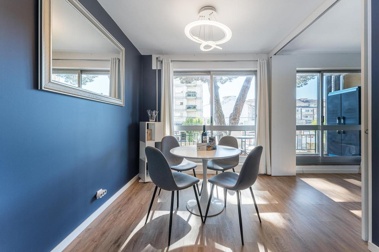 Appartement Guestready - Shades Of Blue With Balcony à OOporto Extérieur photo